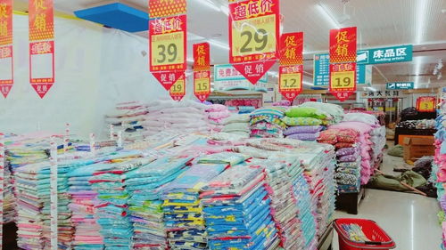 潮衣庫(kù)服裝批發(fā)城盛大開業(yè) 每日免費(fèi)送3000份好禮