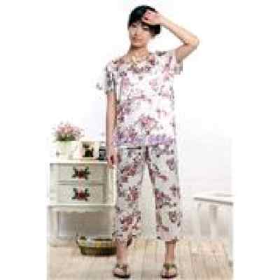 攜手共贏，共繪夏裝新篇章——2011新款夏裝絲綢系列，誠(chéng)邀服裝批發(fā)零售商合作